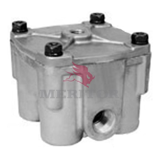 R955065206N photo front 120921