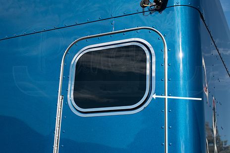 10009928 1