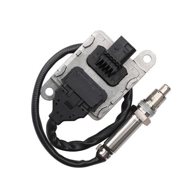 ANX003-Skyline-Emissions-Aftermarket-Nitrogen-Oxide-NOx-Sensor-for-Cummins-and-Paccar-Engines-rotate-01