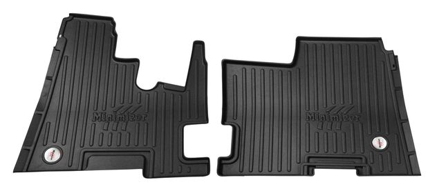 105194_01-scaled.jpg
