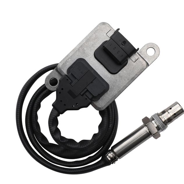 ANX010-Skyline-Emissions-Aftermarket-Nitrogen-Oxide-NOx-Sensor-for-Cummins-and-Paccar-Engines-rotate-01
