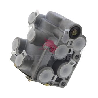R955101818X photo front 121015