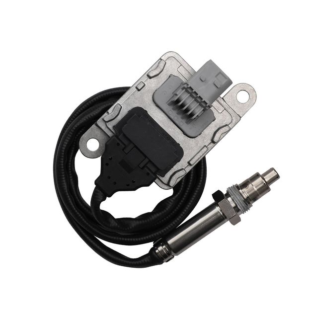 ANX004-Skyline-Emissions-Aftermarket-Nitrogen-Oxide-NOx-Sensor-for-Cummins-and-Paccar-Engines-rotate-01