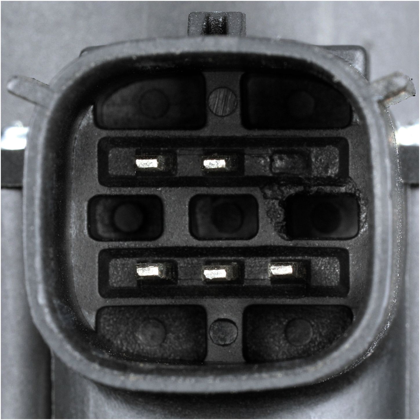 EHV136-4_CON_A.jpg