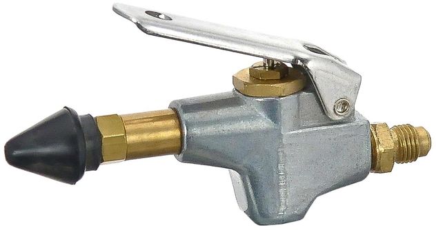 8806