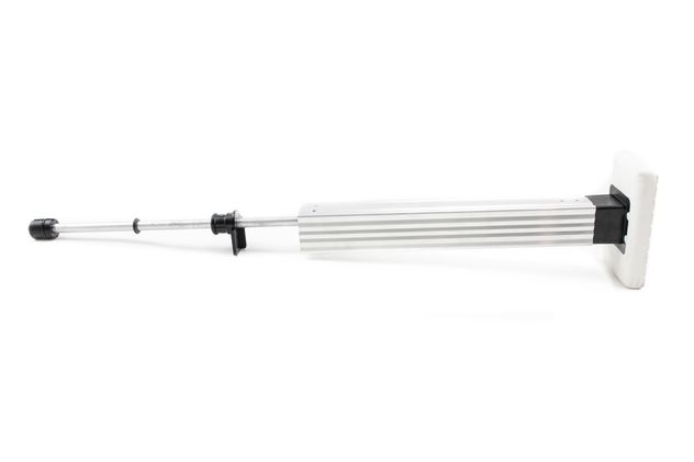 080-R121.jpg