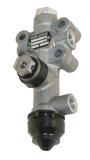 I85698